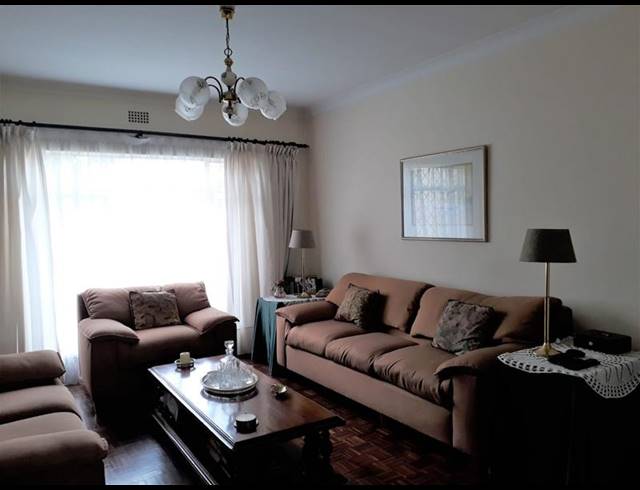 2 BEDROOM PROPERTY TO RENT IN MEADOWBROOK
